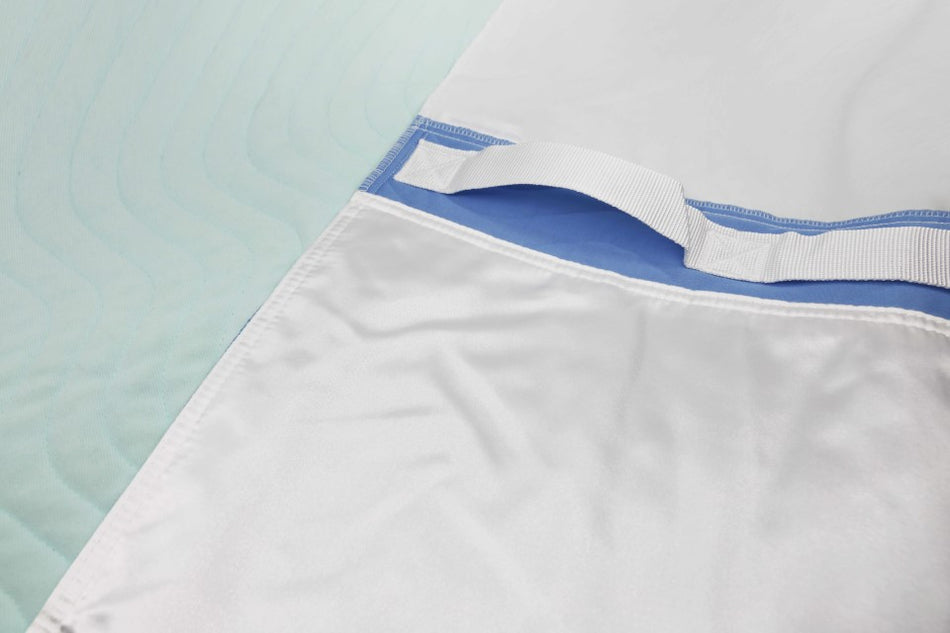 Komplektas: absorbuojantis paklotas 80x90cm ir nelaidi frotinė paklodė 200x90cm