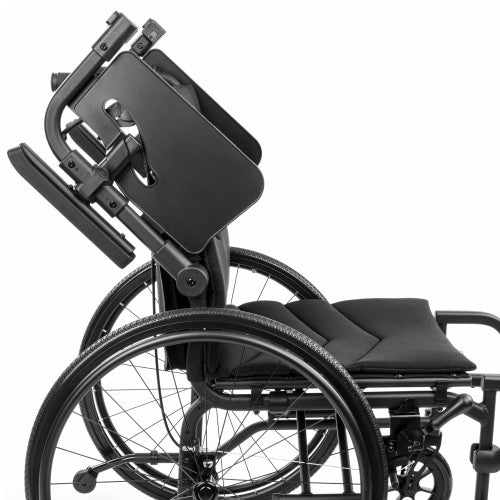 Disabled person's wheelchair – aluminum, with brakes EliteTim